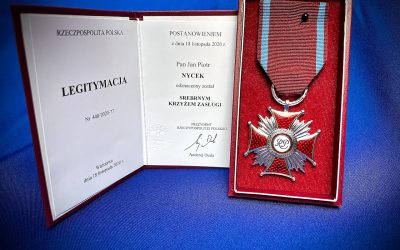 Srebrny Krzyż Zasługi od Prezydenta RP